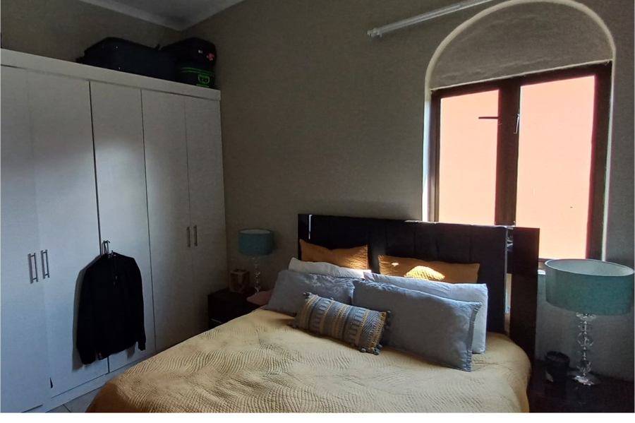 2 Bedroom Property for Sale in Ifafi North West